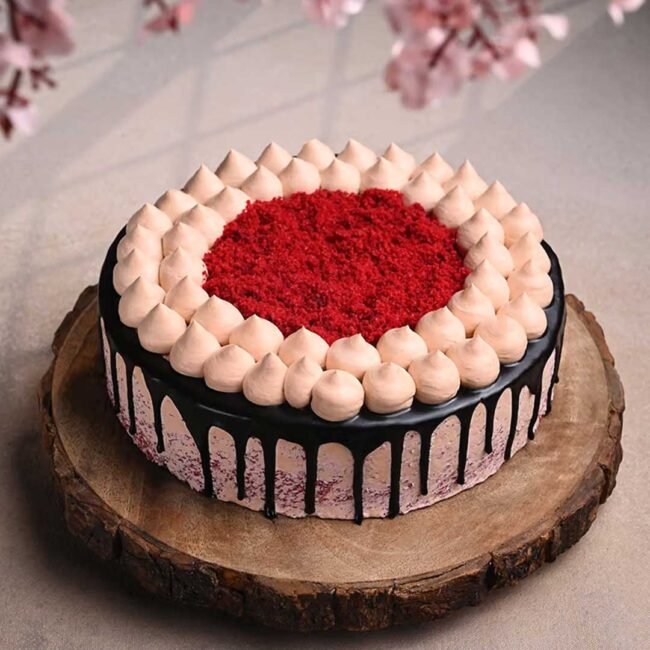 dark-drip-red-velvet-cake