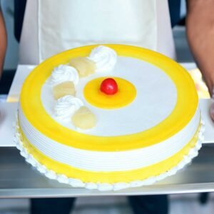 pineapple-slice-designer-cake