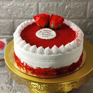 strawberry-velvet-fusion-cake